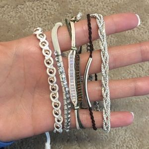 American Eagle: Bracelets